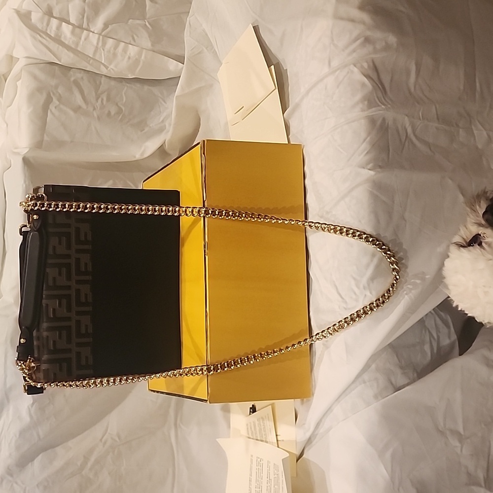 Fendi Black and Brown Logo Shoulder Bag - Picture 4 of 16